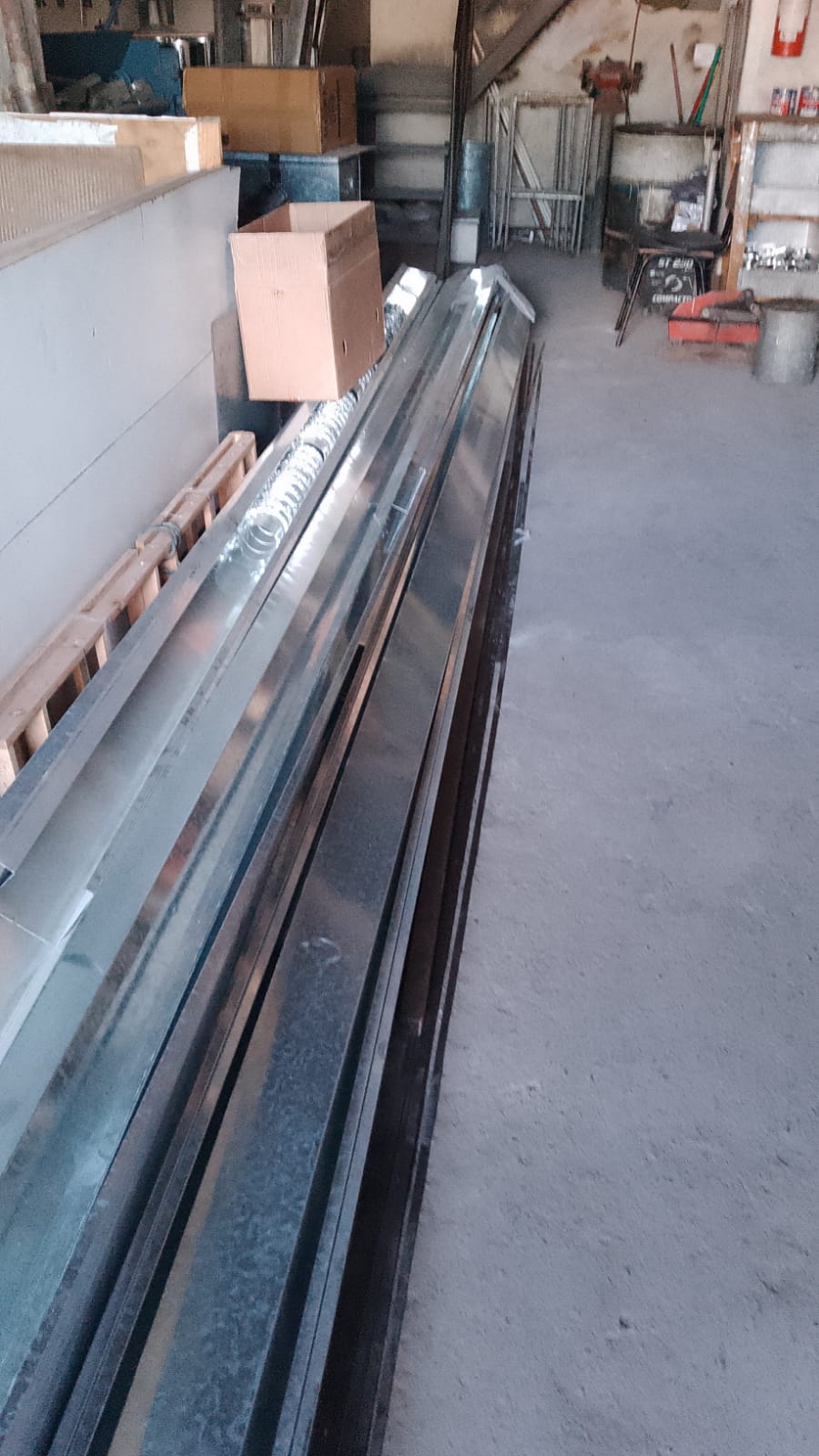 Fabricação de calhas